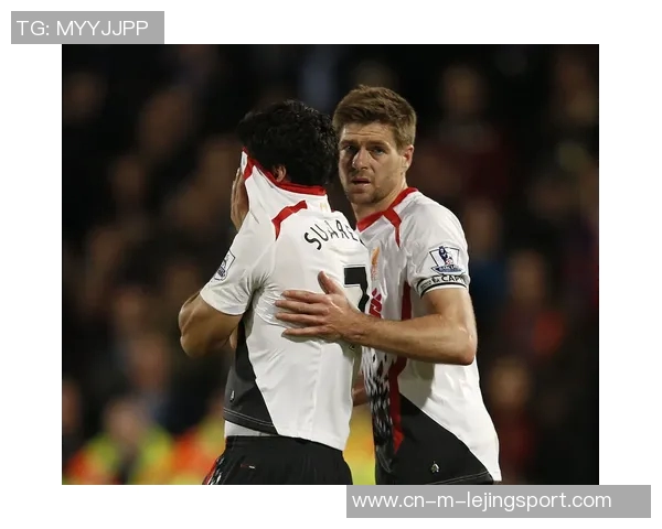 英超激战切尔西十人应战顽强逼平阿森纳展现斗志与韧性